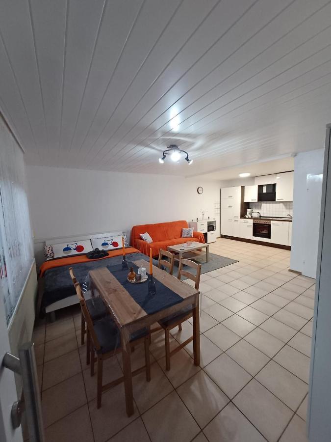 Ferienwohnung Neli Am Rhein Rheinbrohl Exterior foto